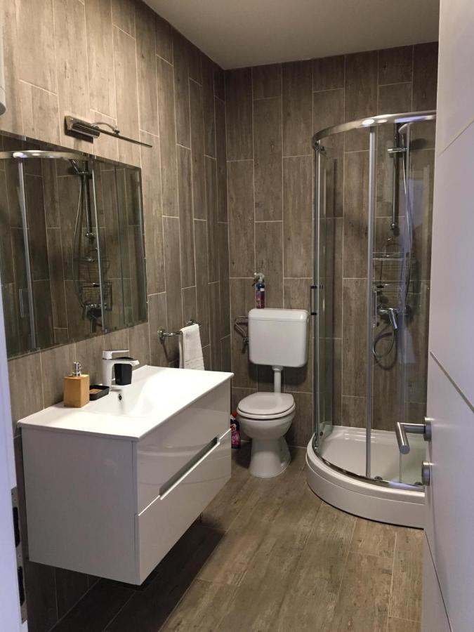 Gavran Apartment Винерац Екстериор снимка